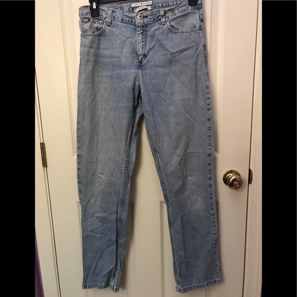 VINTAGE 🔥 TOMMY HILFIGER JEANS ‘Classic Fit’ 8R - Picture 2 of 8
